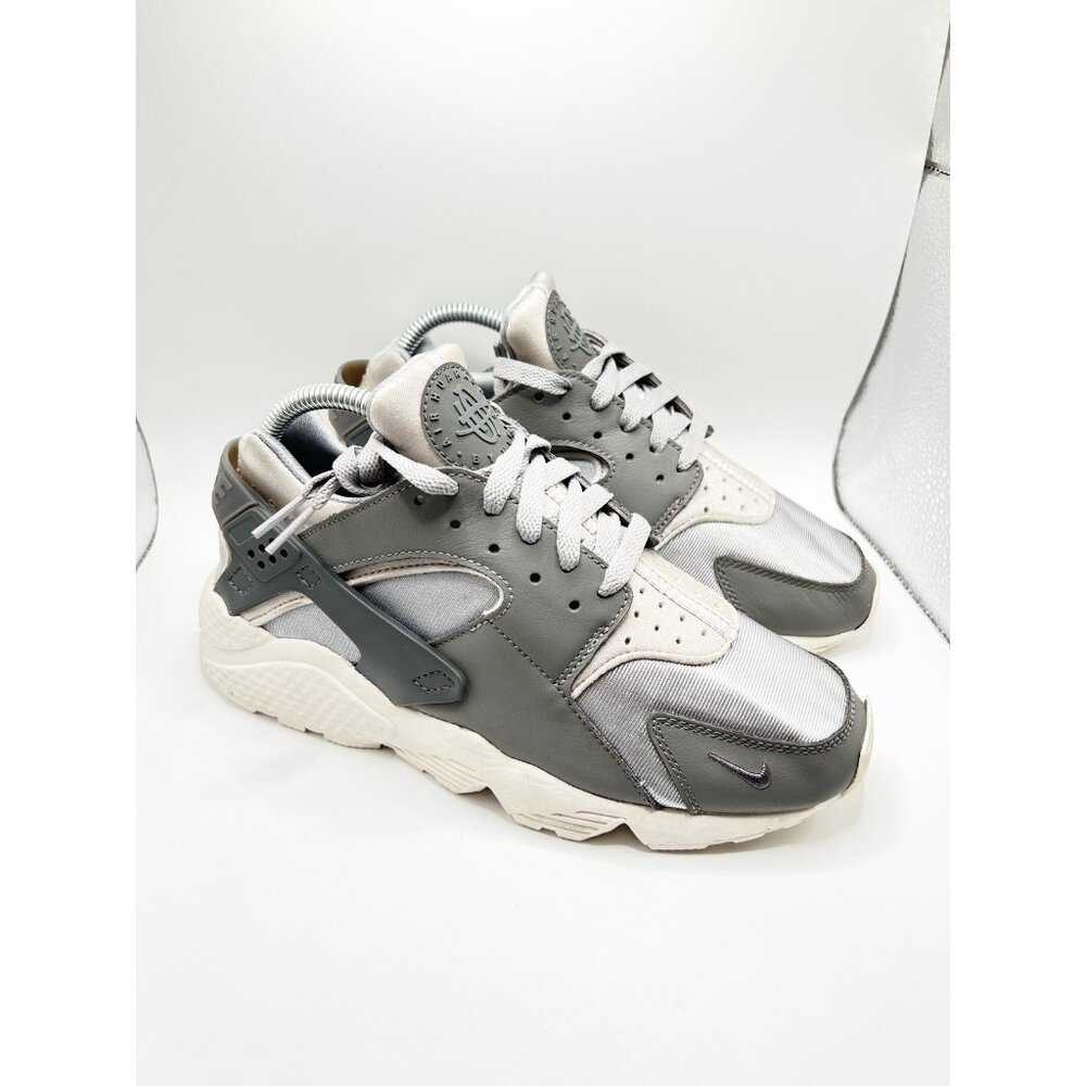 Nike Air Huarache 'Light Smoke Grey' Sneakers Mens 8 / Womens 9.5